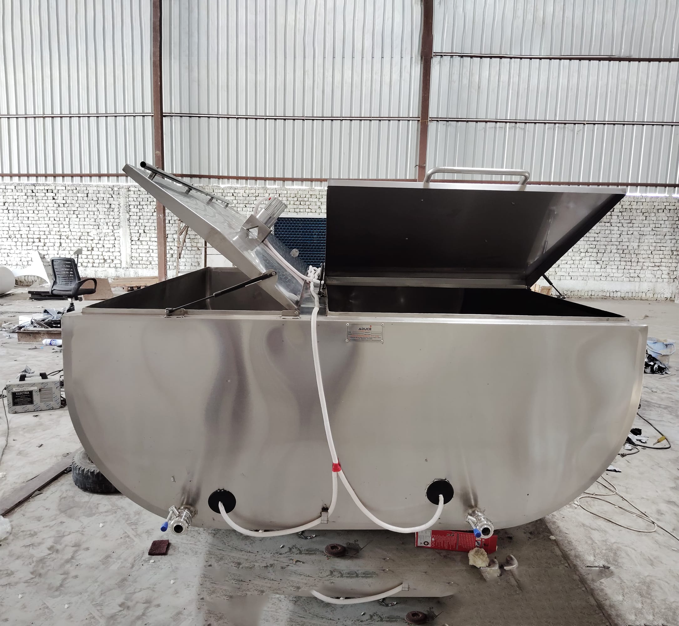 Bulk milk Cooler 1000 Liter